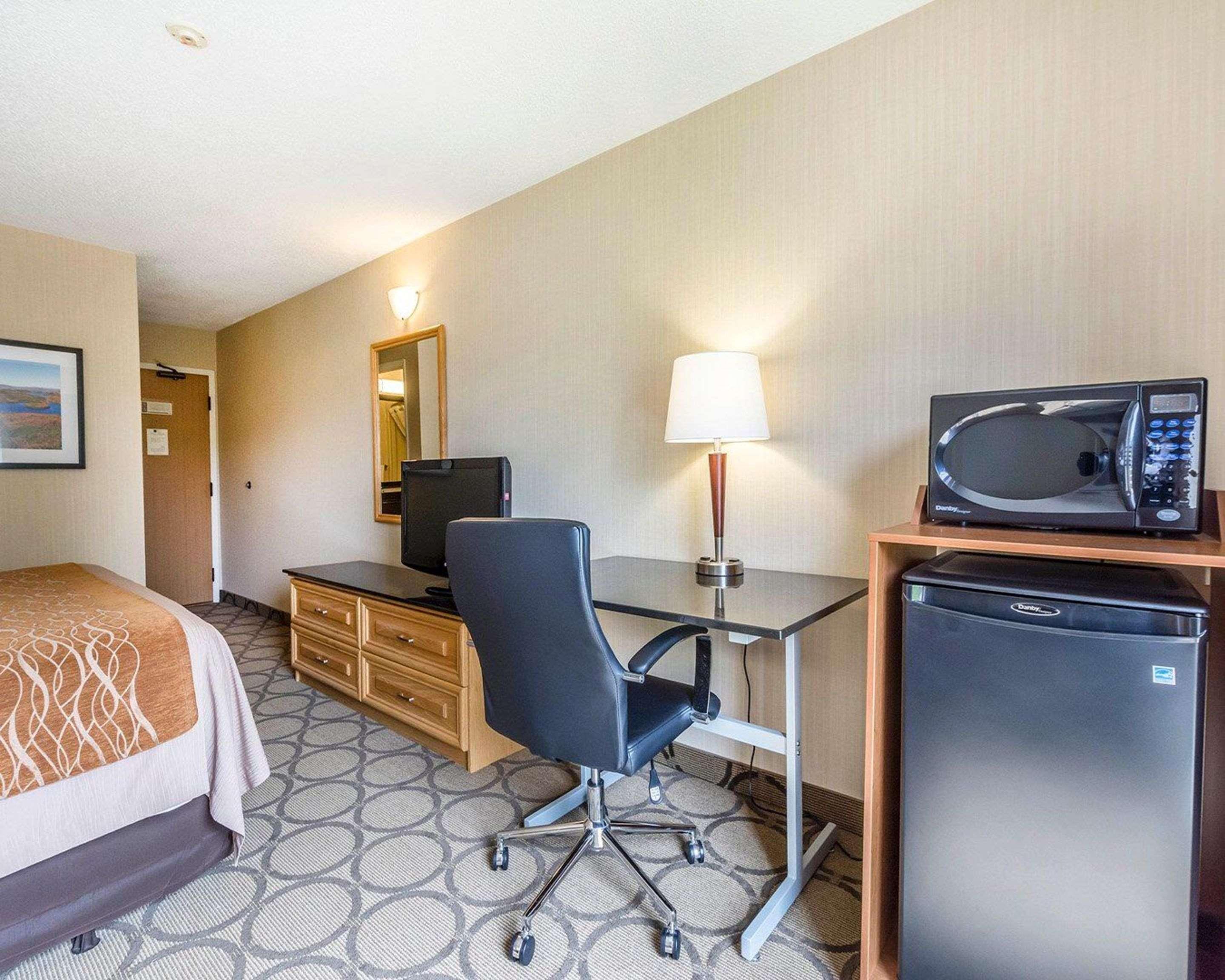 Comfort Inn Thetford Mines Eksteriør bilde