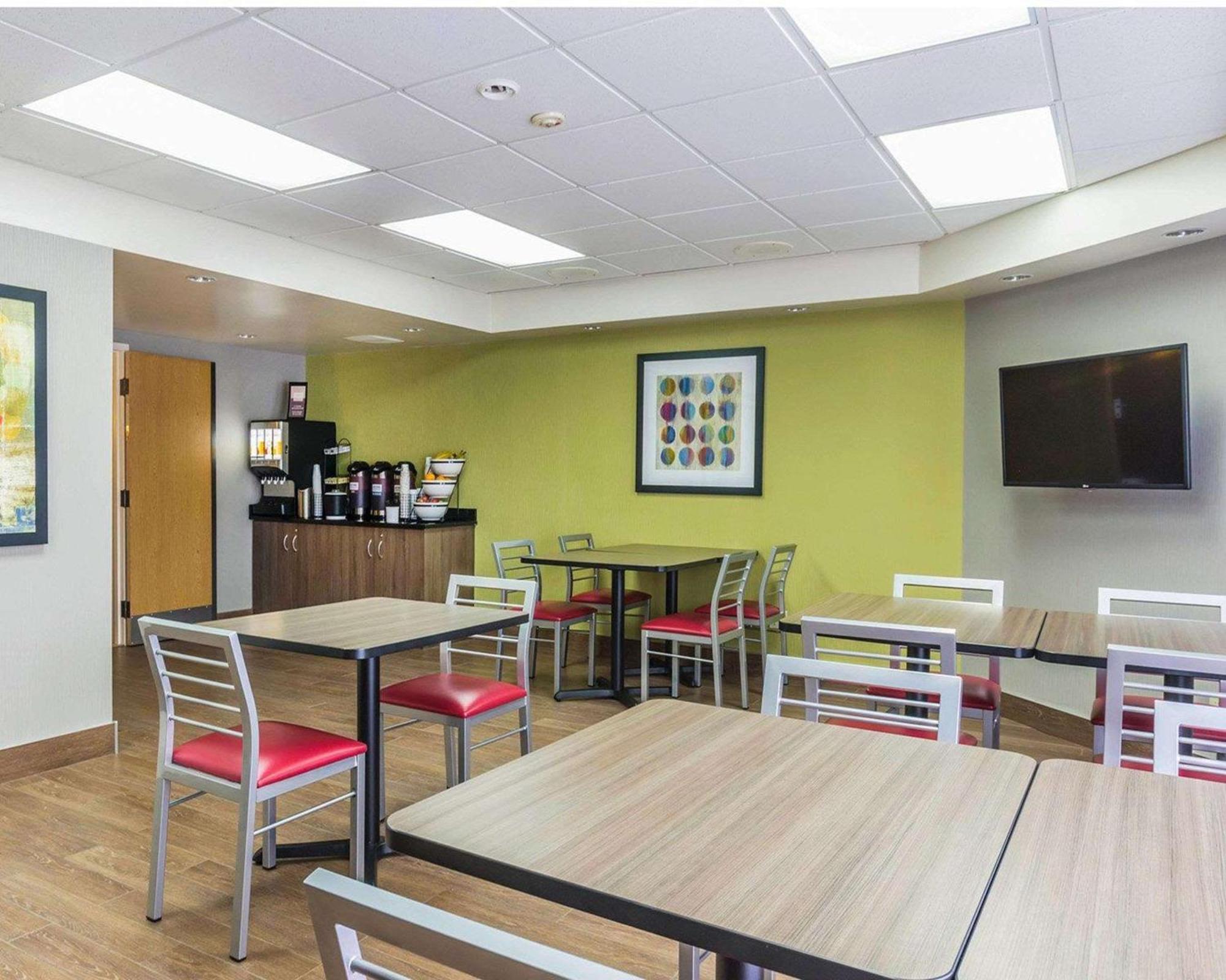 Comfort Inn Thetford Mines Eksteriør bilde